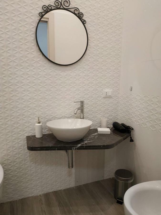Marina Blu Rooms カステッランマーレ・デル・ゴルフォ エクステリア 写真